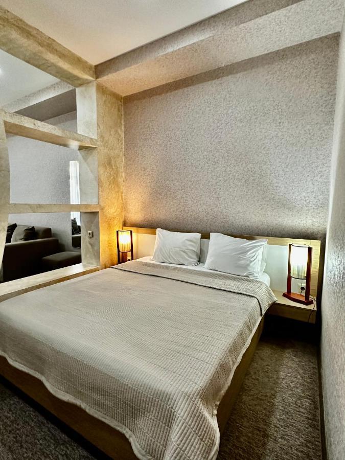Liel Hotell Tbilisi Eksteriør bilde