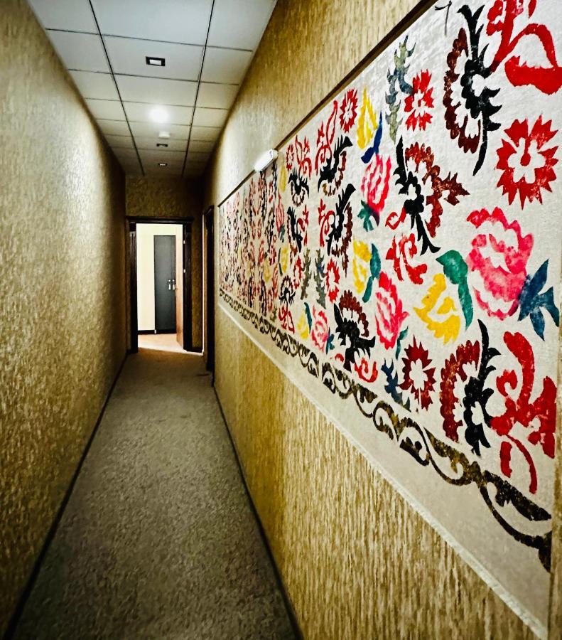 Liel Hotell Tbilisi Eksteriør bilde