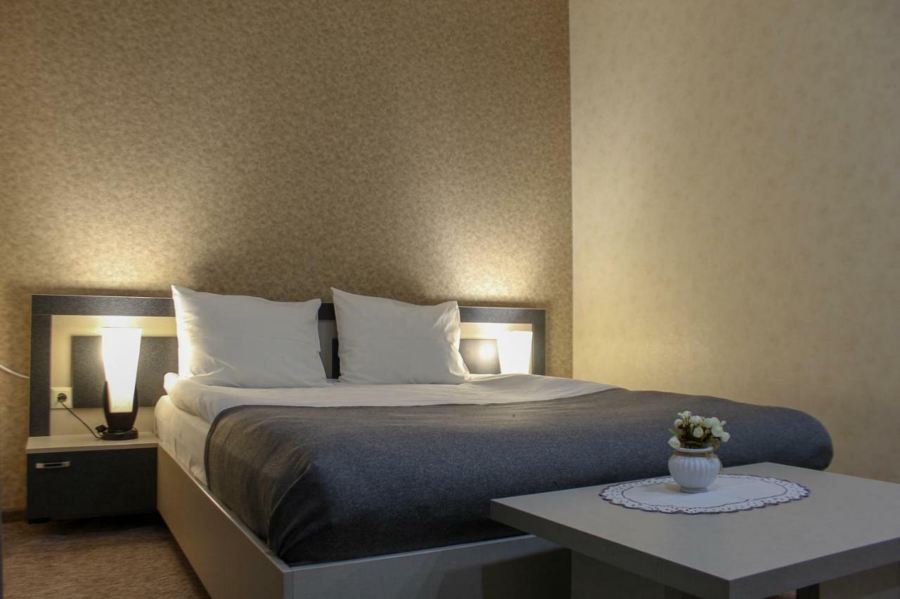 Liel Hotell Tbilisi Eksteriør bilde